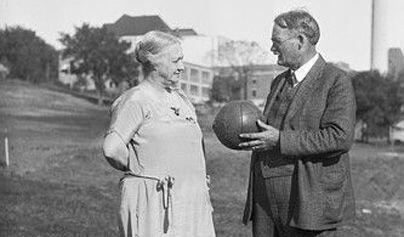 Historia del Baloncesto James Naismith