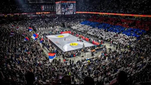La cancha de baloncesto más grande fuera de la NBA Star Arena de Belgrado