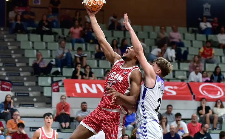 Ajustado partido entre UCAM y Bilbao en la U22 UCAM GranCa