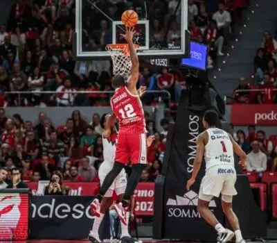 Casademont inicia la temporada con victoria y Baskonia sigue en crisis casademont baskonia