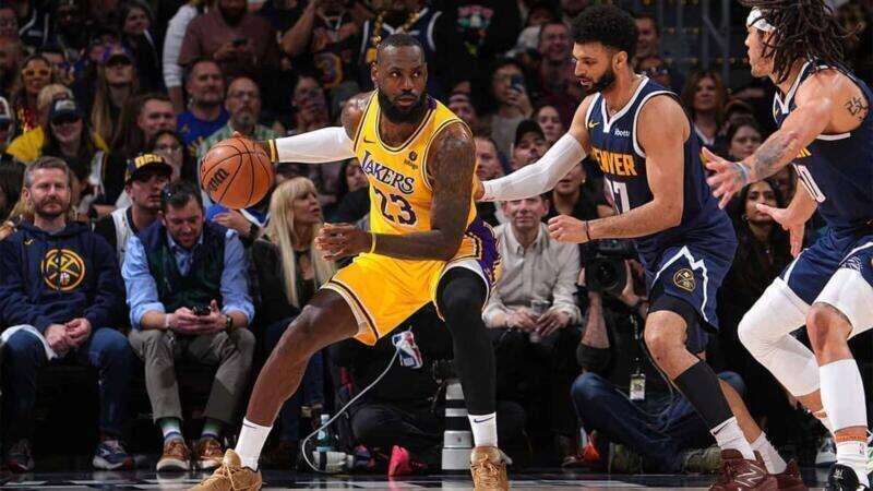 movistar negocia la emision de dos partidos de la nba por semana
