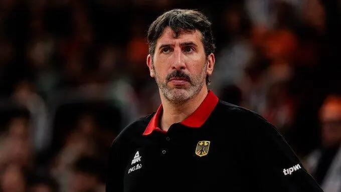 Alex Mumbrú y Alemania anuncian lista de 16 jugadores para Qualifiers FIBA 2027 Alex Mumbru