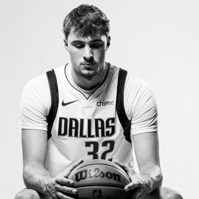 Cooper Flagg hace historia en la NBA a los 18 años Cooper Flagg