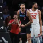 Powell lidera a Miami en un final caótico contra Knicks 115-113 Kel´el Ware Miami NYK