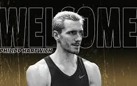 BBL experimentado pivot alemán para los leones Phillip Hartwich