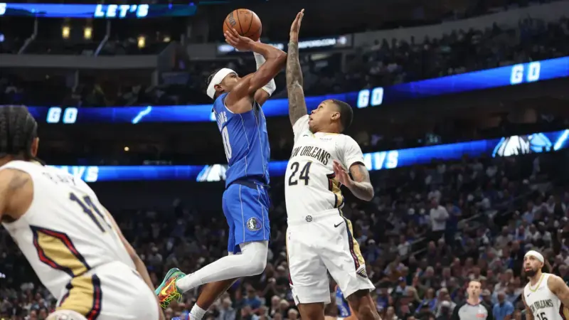 Pelicans vencen a Mavericks 101-99 con 22 puntos de Saddiq Bey Saddiq Bey
