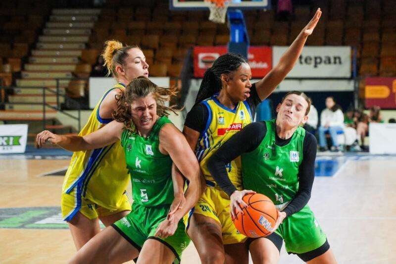 Kutxabank Araski sufre otra derrota en Mendizorroza 77-83 Araski Spar Gran Canaria
