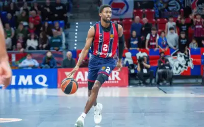 Baskonia extiende contrato de Simmons hasta el final de la temporada Kobi Simmons