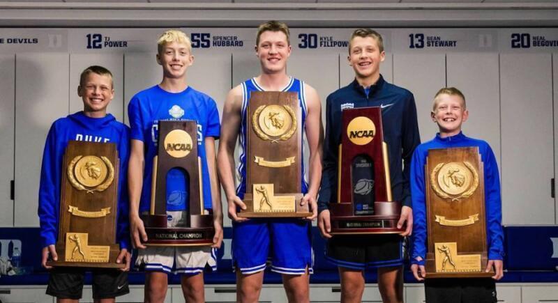 Familia Knueppel: tres hermanos del novato NBA juegan en el mismo equipo Familia Knueppel