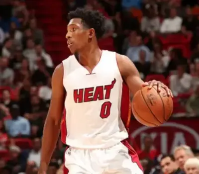 Josh Richardson aporta su experiencia NBA al Casademont Zaragoza Josh Richardson