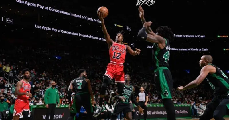 Timberwolves adquieren a Ayo Dosunmu en traspaso con Bulls Ayo Dosunmu