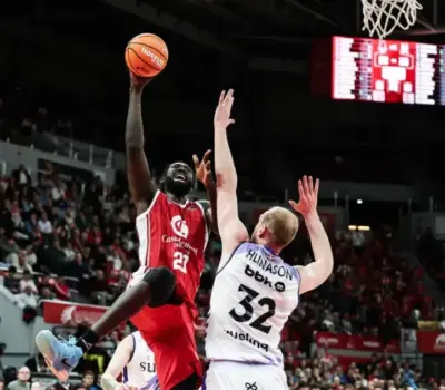 Surne Bilbao logra su sexta victoria consecutiva contra Casademont Casademont Bilbao Basket