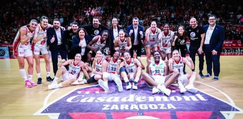 Casademont Zaragoza hace historia y elimina al campeón en Euroliga Casademont Final