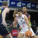 Zan Tabak debuta en MoraBanc con victoria 94-78 MoraBanc Gran Canaria