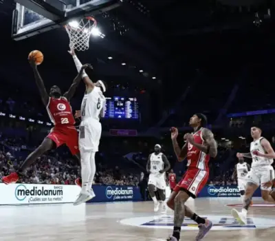 Real Madrid extiende su racha en la liga tras vencer 99-78 Real Madrid Casademont