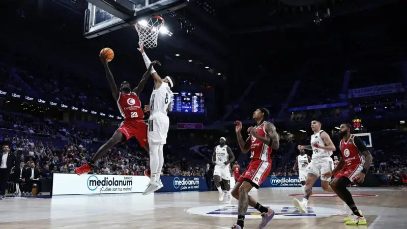 Real Madrid extiende su racha en la liga tras vencer 99-78 Real Madrid Casademont