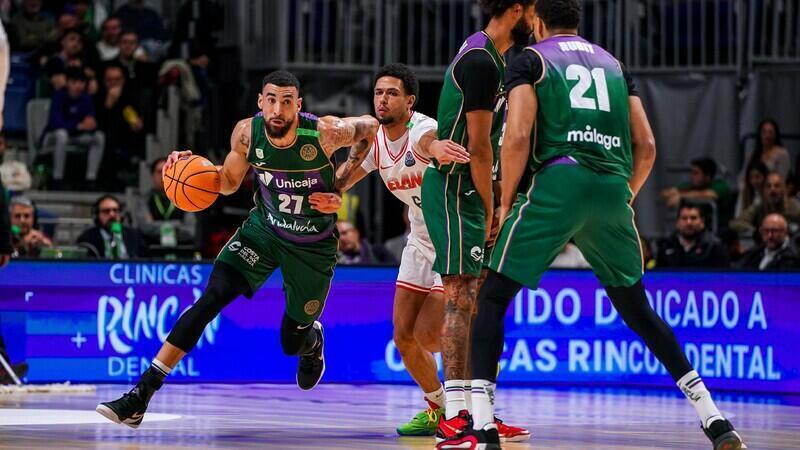 Perry impulsa al Unicaja para vencer al Elan Chalon Unicaja Elan Chalon