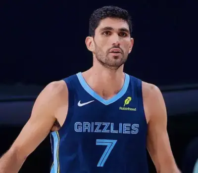 Santi Aldama