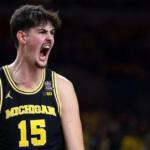 Aday Mara se convierte en el primer campeón español de la NCAA Aday Mara