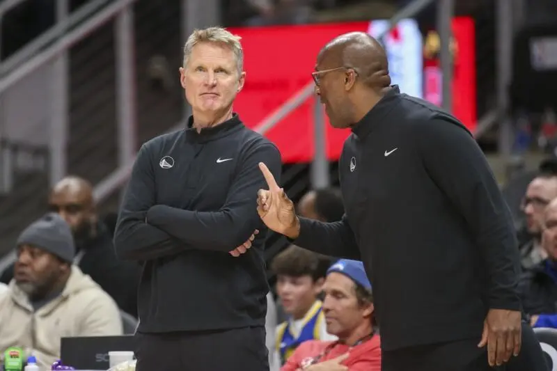 Steve Kerr se aleja de Warriors, suenan Iguodala y Mike Brown Keer Mike Brown