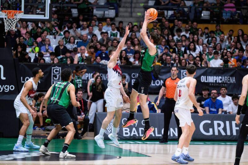 Ruzic destaca en la victoria del Verdinegro sobre Baskonia 81-69 Rucic