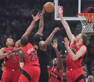 Harden contra Toronto