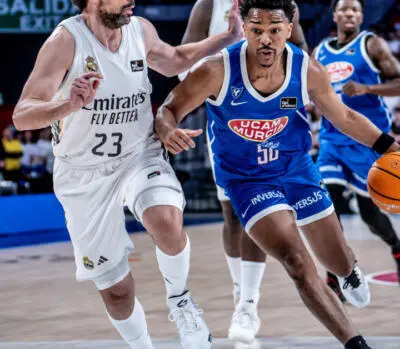 Primer tiempo histórico del UCAM Murcia con 63 puntos UCAM 63 puntos