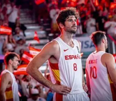 España, campeona del mundo, queda eliminada en fase de grupos Espana eliminada