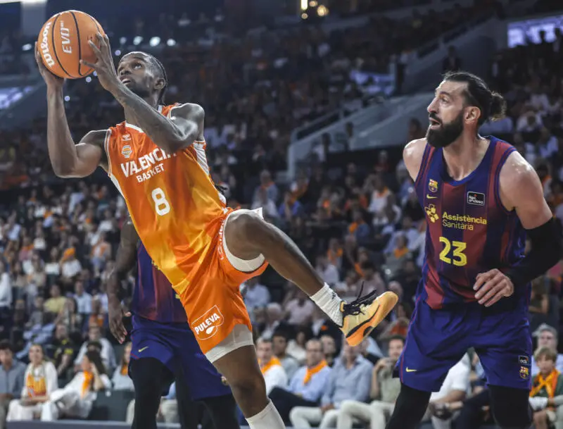 Barça inicia la final con victoria histórica en Valencia Jean Montero Toko Shengelia