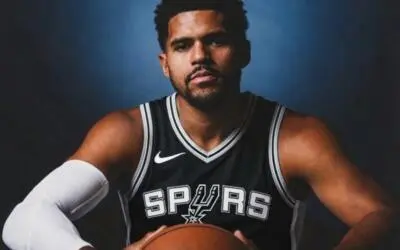 Tobias Harris se une a San Antonio Spurs Tobias Harris