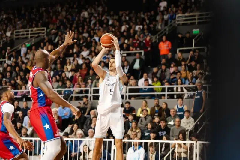 Argentina vence a Puerto Rico 89 a 75 en Mar del Plata Brusino contra Puerto Rico