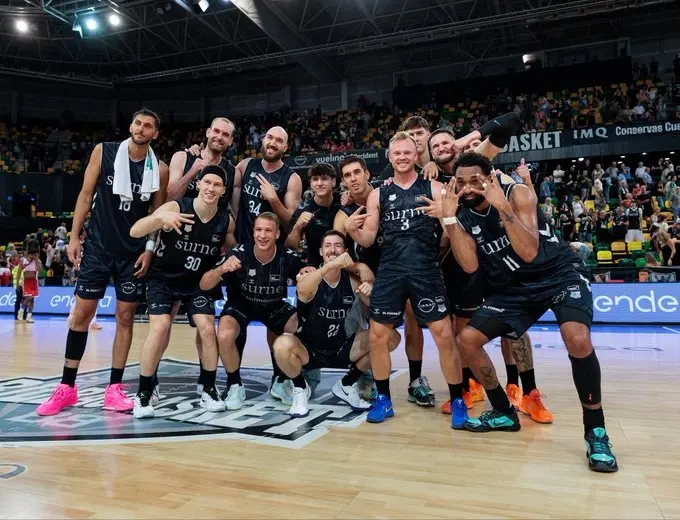 El Surne Bilbao inicia con fuerza contra Kids&Us Manresa Surne BB