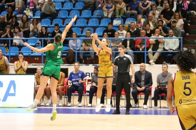 Baxi Ferrol sella su clasificación para la EuroCup Women con un contundente 85-58 al Beroe BAXI Ferrol Eurocup
