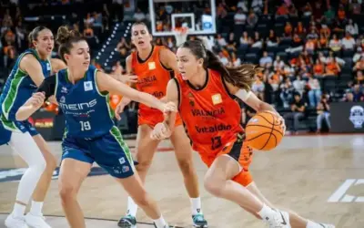 Valencia se recupera y vence a Meins Avenida 82-57 Helena Pueyo contra Avenida