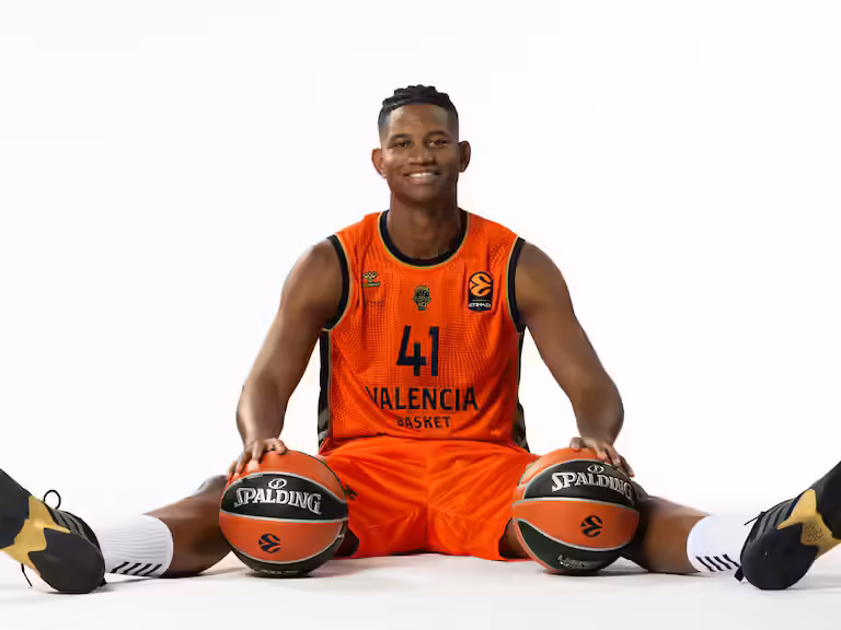 Valencia Basket decide sobre el contrato de Jasiel Rivero Jasier Rivero Renovado