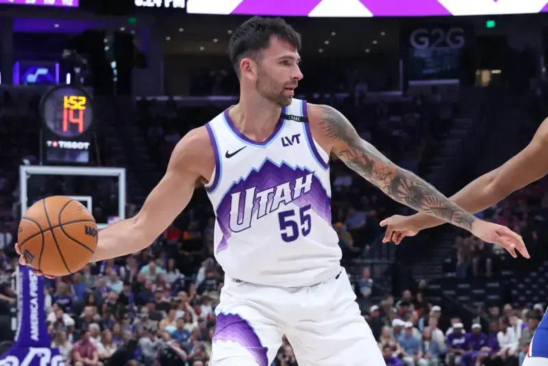 Los New York Knicks cortan a John Konchar apenas dos semanas después de ficharlo John-Konchar cortado